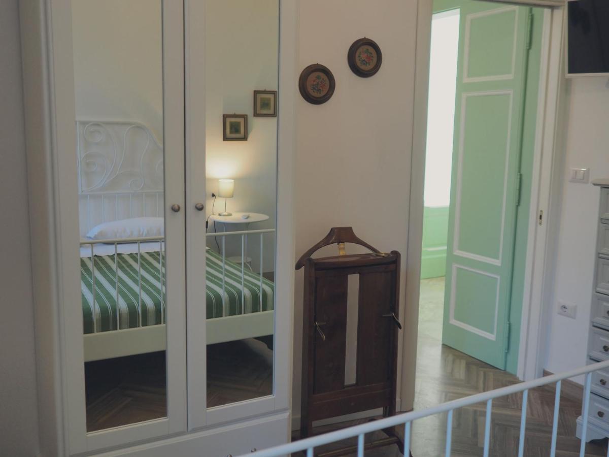 Villa Monti Colli del Tronto Esterno foto