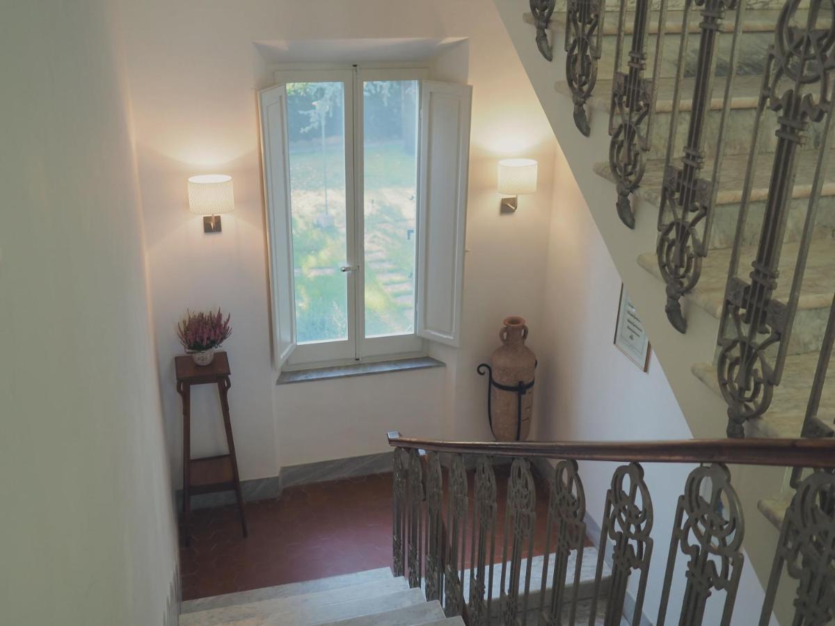 Villa Monti Colli del Tronto Esterno foto